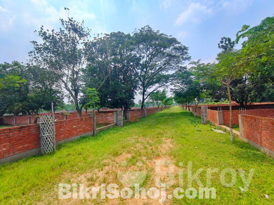 পূর্বাচল ৩০ নং সেক্টরের পাশে প্লট কিনুন